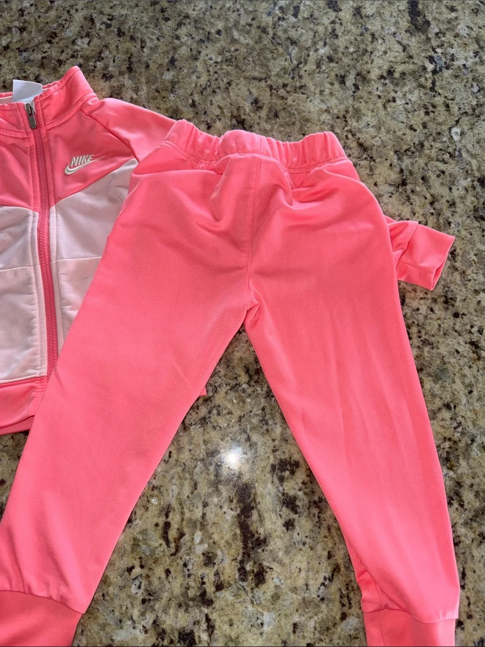 Nike Pink & Light Pink Girls' Athletic Tracksuit Set - Picture 7 of 11